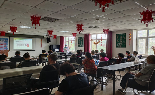 15. 康健公司举行高血压、心脑血管课堂_副本.jpg