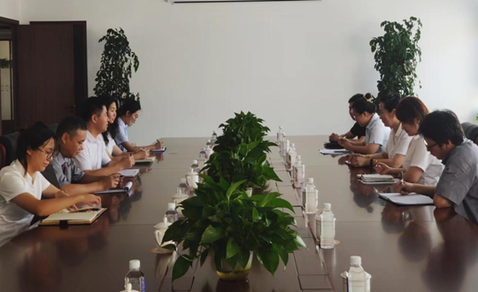 5. 康养相助公司组织召开上半年《PA旗舰厅视野》撰稿、、投稿事情总结会_副本.png